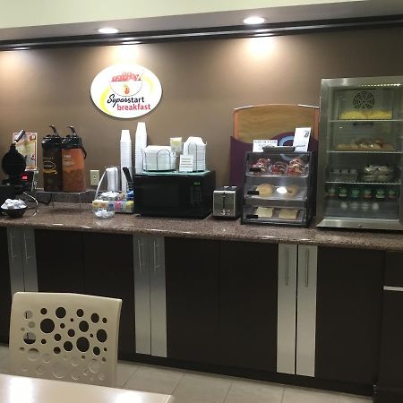 מלון Super 8 By Wyndham Fairfield Tx מראה חיצוני תמונה